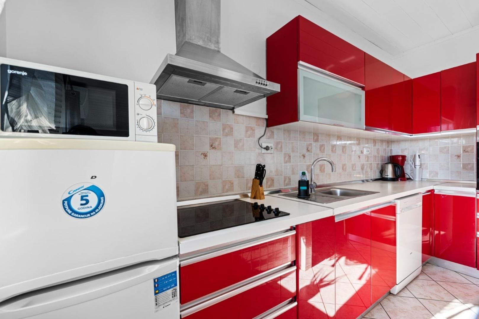 Sea View Apartments With Shared Pool โปแมร์ ภายนอก รูปภาพ